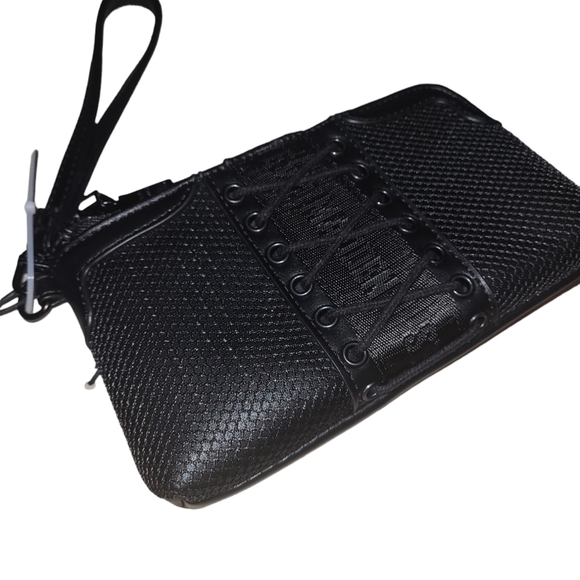 💕HP💕NWT Steve Madden Clutch/Wrislet💕 - Picture 4 of 9